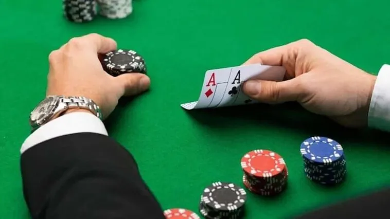 Khám Phá Trò Chơi Xì Tố Tại ClubV Cực Hấp Dẫn Và Kịch Tính